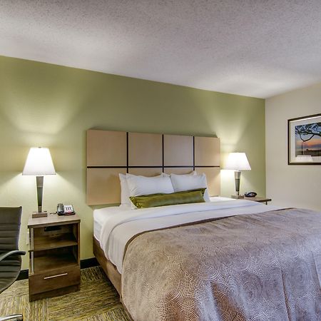 Candlewood Suites Richmond - West Broad By Ihg Dumbarton Exterior photo