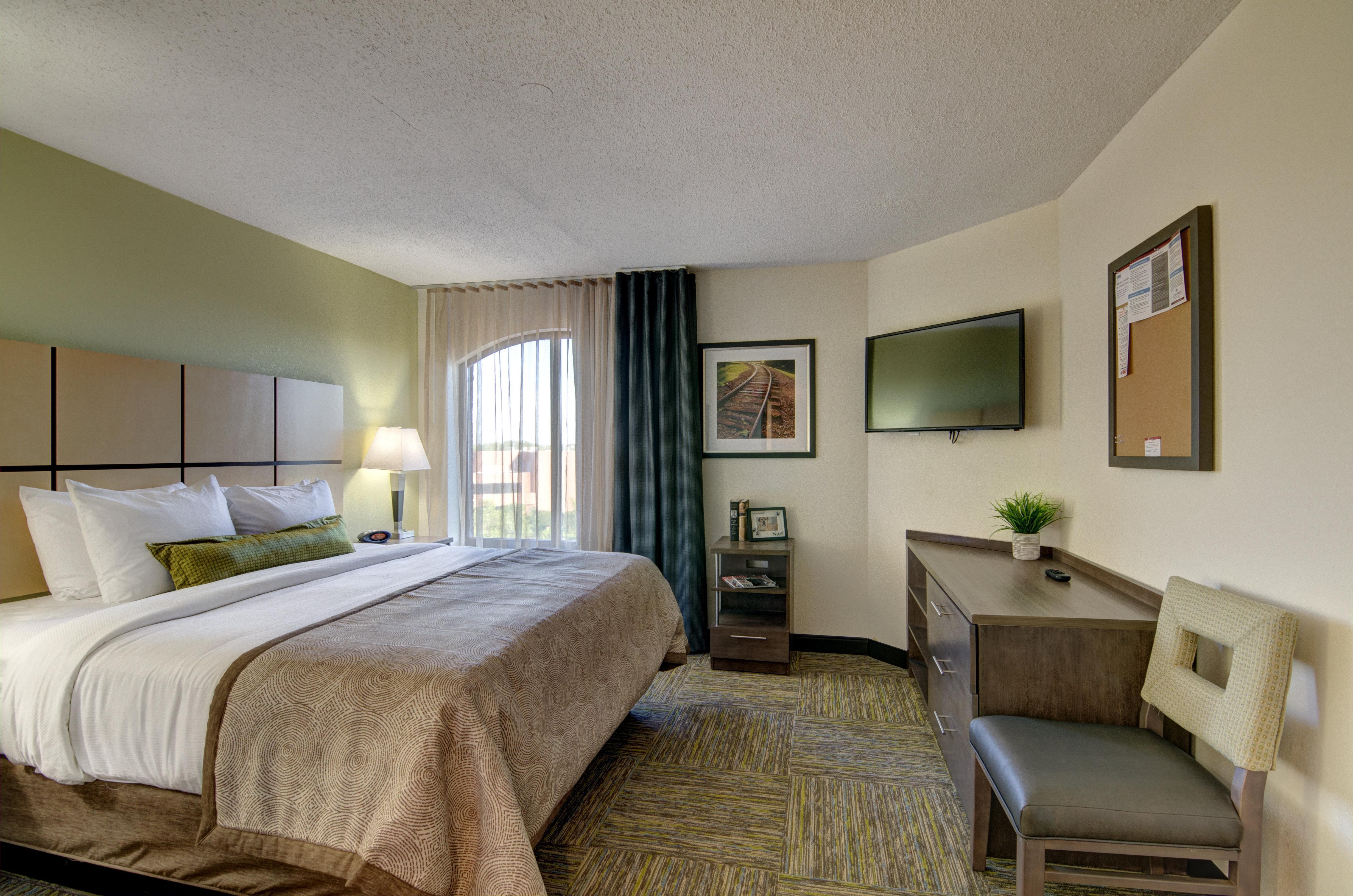 Candlewood Suites Richmond - West Broad By Ihg Dumbarton Exterior photo