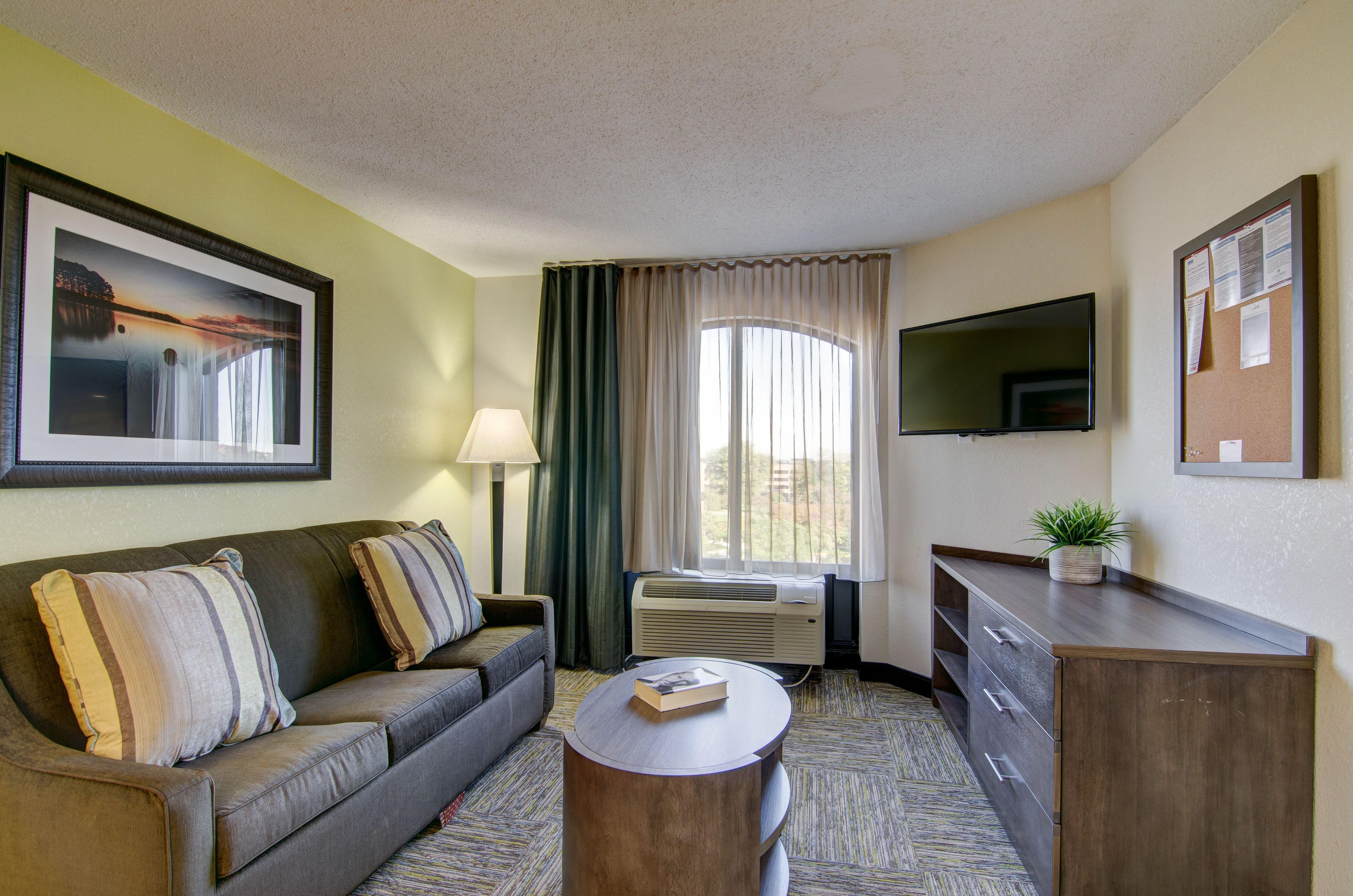 Candlewood Suites Richmond - West Broad By Ihg Dumbarton Exterior photo