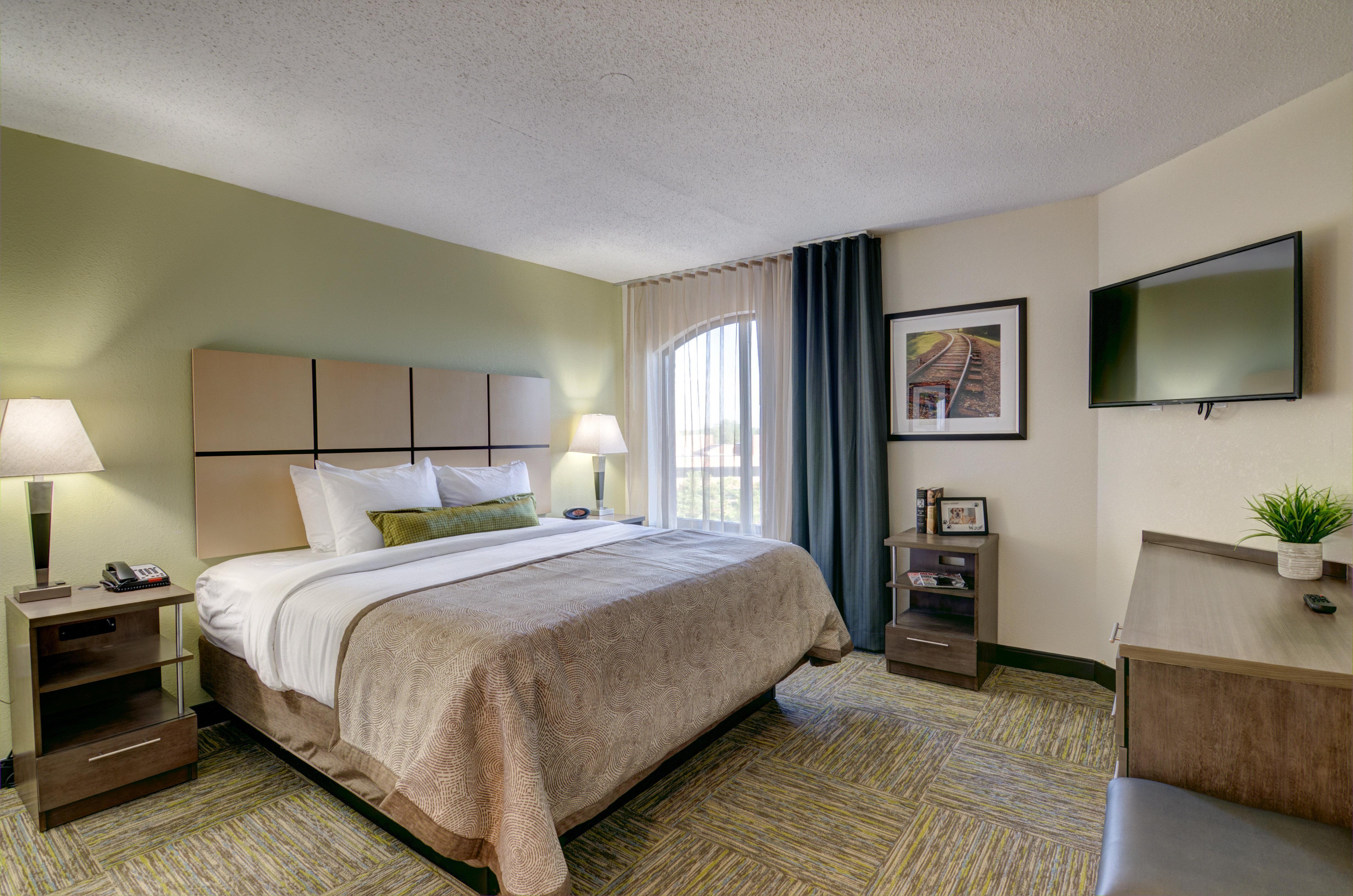 Candlewood Suites Richmond - West Broad By Ihg Dumbarton Exterior photo