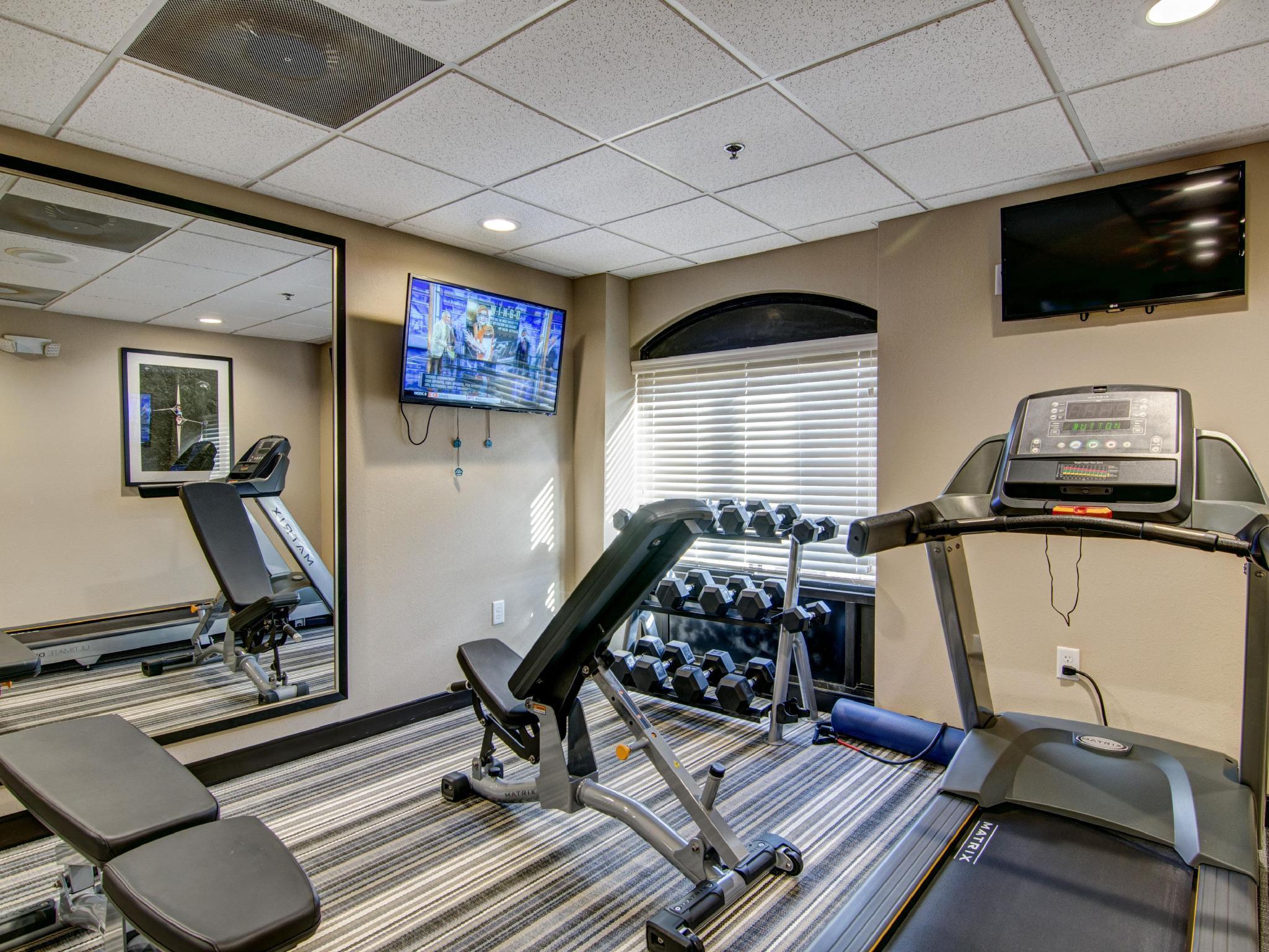 Candlewood Suites Richmond - West Broad By Ihg Dumbarton Exterior photo